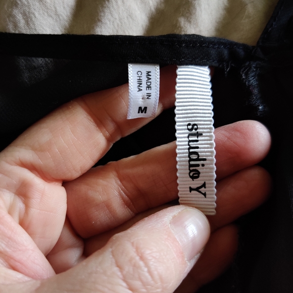 2/$10 Sheer blouse - Picture 4 of 4